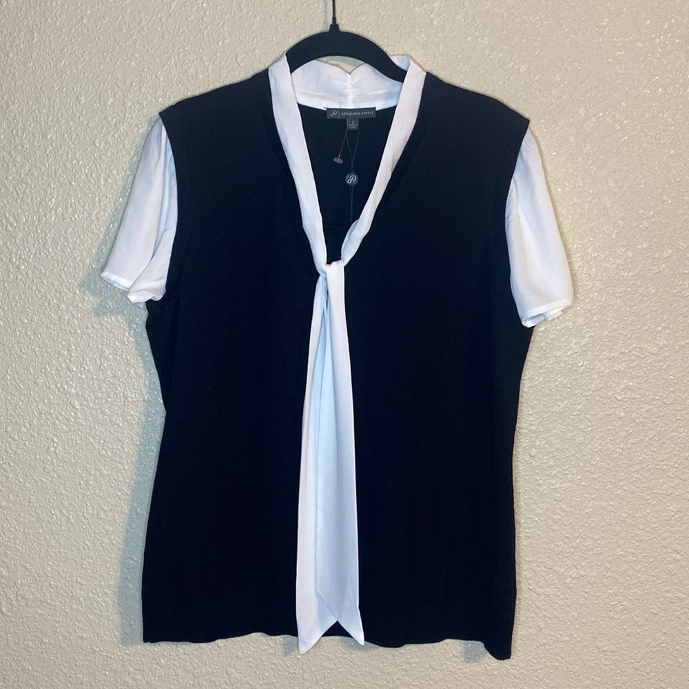 Adrianna Papell Black Knit Top Scarf Size Small NWT